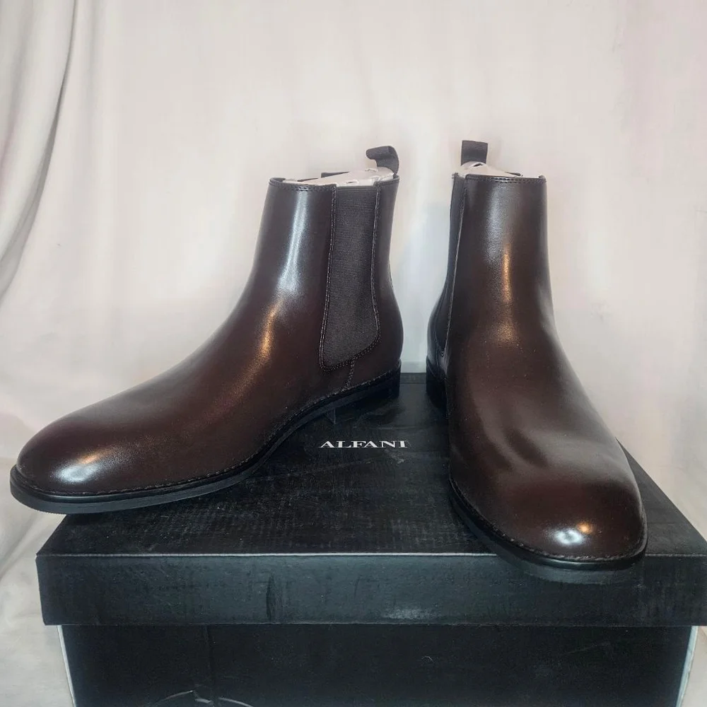 Alfani Luka 2 Brown Pull-On Chelsea Boots NWT Sz 12 Retail $70 Vegan Leather